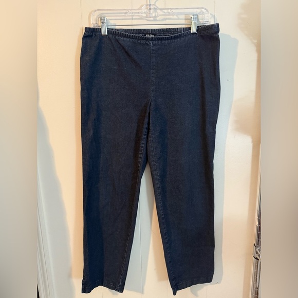 Eileen Fisher Pull On Elastic Waist Denim Jeans Size Petite M - Picture 1 of 10